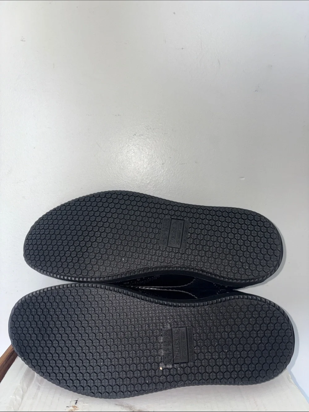 Black Men's Tredsafe shoes size 11